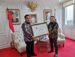 Pemkab Pulau Taliabu Mendapat Penghargaan Gerakan Indonesia Bersatu Tahun 2021
