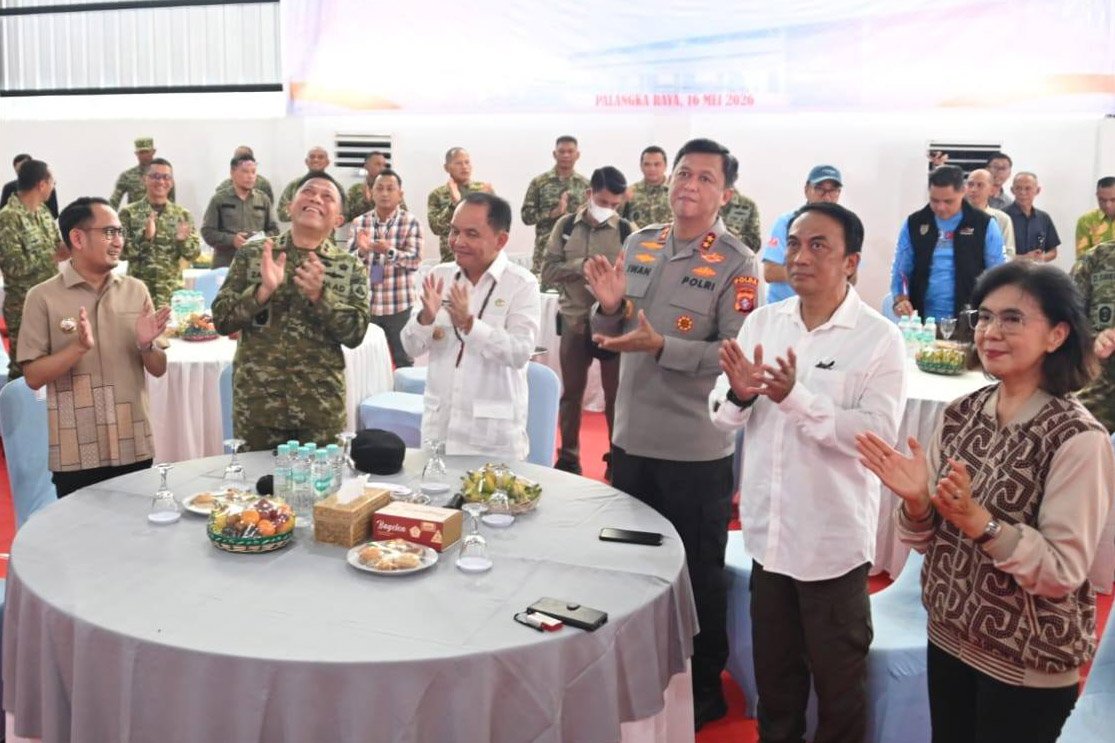 Gubernur Kalteng Dampingi Pangdam XXII/TB Hadiri Launching 11.061 Titik KDKMP Secara Vicon